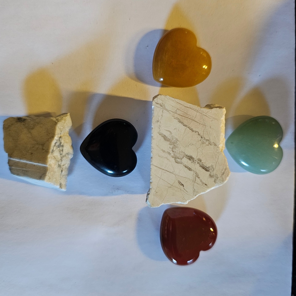 Heart-Shaped Stone Set